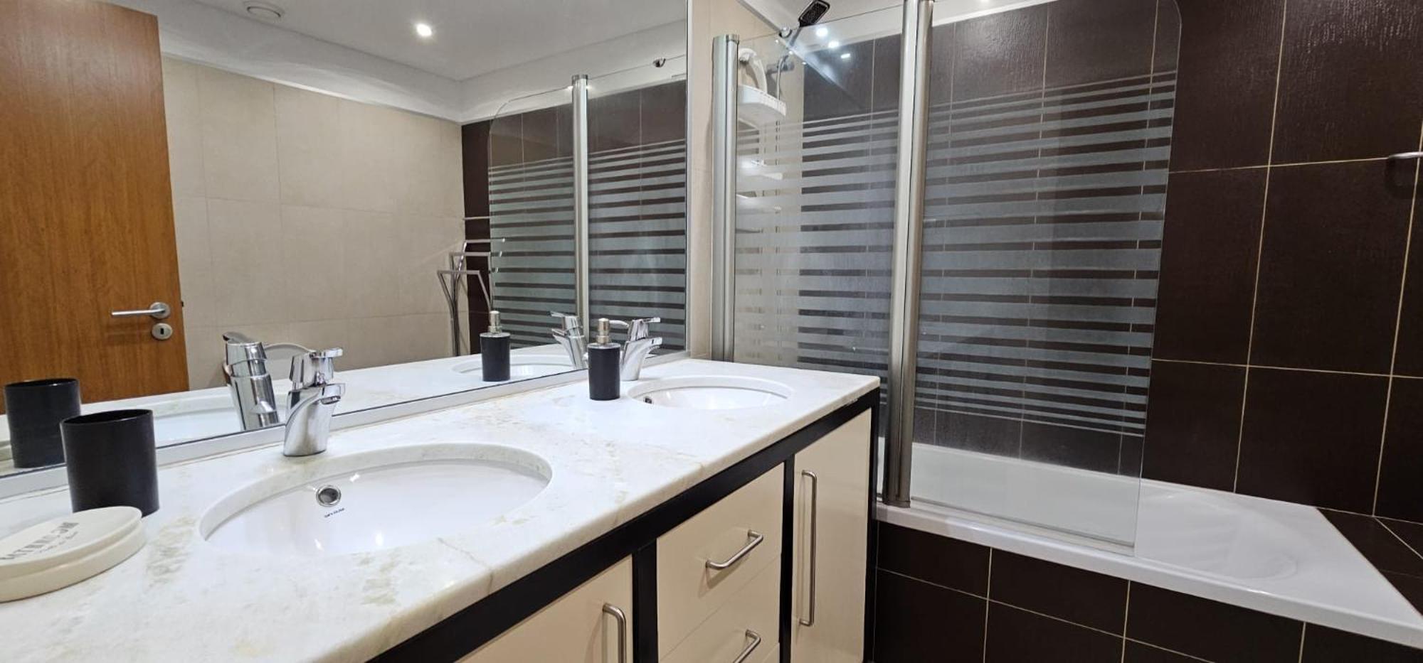 Apartament Vista Mar - Ac, Pool & Gym Funchal  Zewnętrze zdjęcie