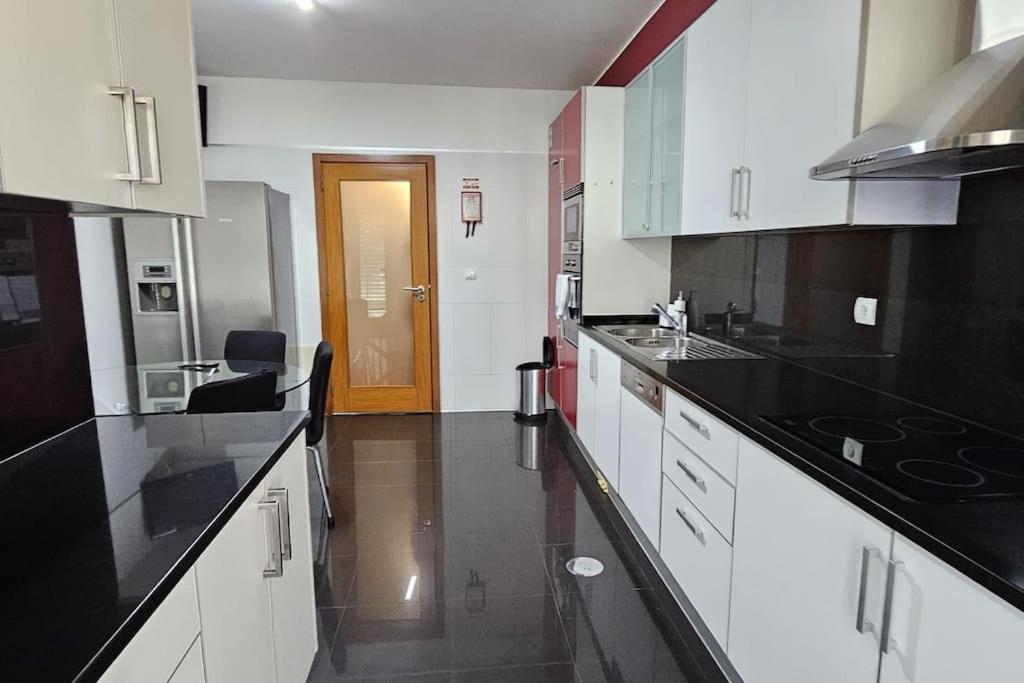 Apartament Vista Mar - Ac, Pool & Gym Funchal  Zewnętrze zdjęcie
